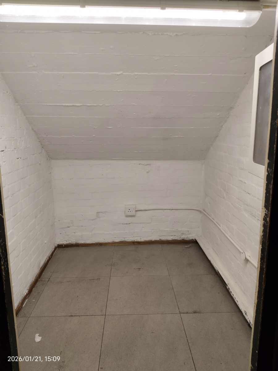 To Let Commercial Property for Rent in Rondebosch Western Cape